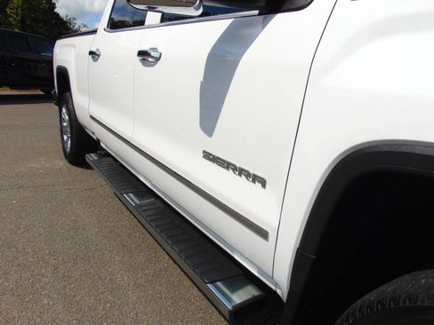 Used 2018 GMC Sierra 1500 SLT AWD/4WD image 65