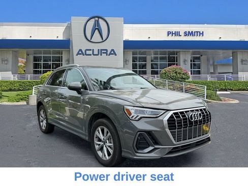 Used 2025 Audi Q3 2.0T Premium AWD/4WD image 3