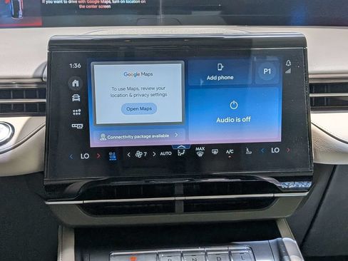Certified 2024 Lincoln Nautilus Premier AWD/4WD image 19