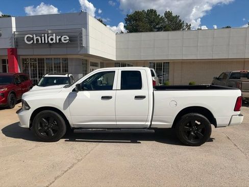 Used 2019 RAM 1500 Express w/ Express Value Package RWD image 28