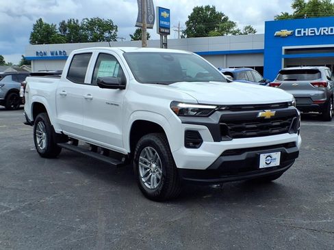 New 2025 Chevrolet Colorado LT w/ LT Convenience Package image 5