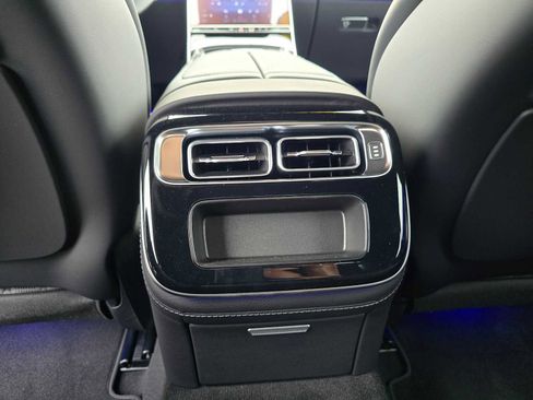 Used 2024 Mercedes-Benz S 580 S 580 image 21