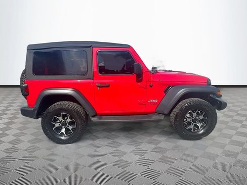 Used 2019 Jeep Wrangler Sport AWD/4WD image 5