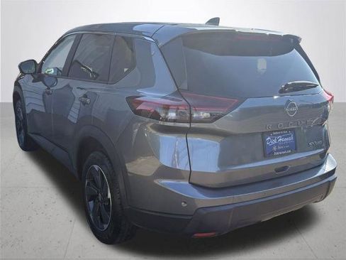 Certified 2024 Nissan Rogue SV image 11