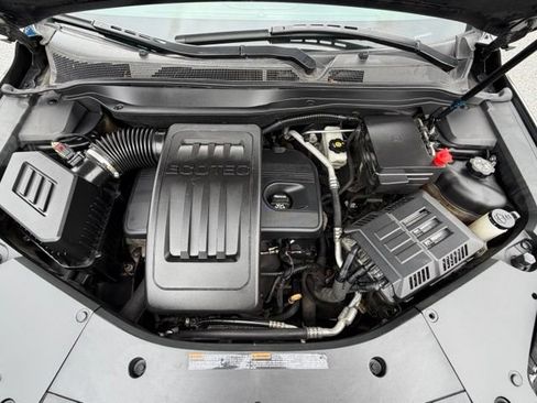 Used 2017 Chevrolet Equinox LS FWD image 17