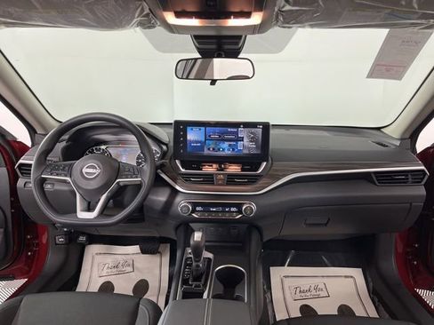 New 2025 Nissan Altima 2.5 SV w/ SV Special Edition Package image 42