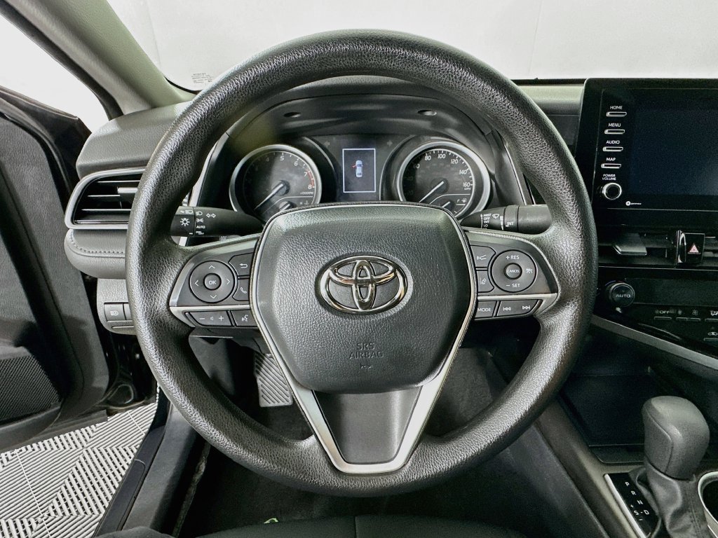 Used 2024 Toyota Camry LE FWD image 11