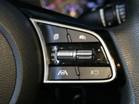 Used 2024 Kia Forte LXS w/ LXS Technology Package FWD image 20