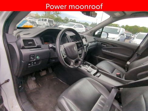Used 2022 Honda Pilot Touring image 7