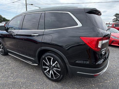 Used 2020 Honda Pilot Touring image 10