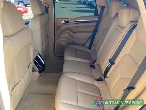 Used 2014 Porsche Cayenne S AWD/4WD image 16