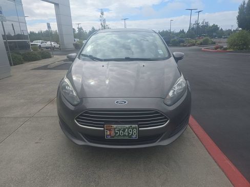 Used 2014 Ford Fiesta SE FWD image 7
