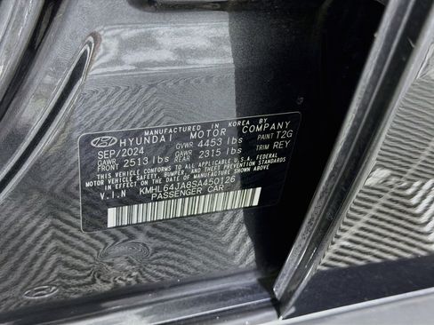 Used 2025 Hyundai Sonata SEL FWD image 12