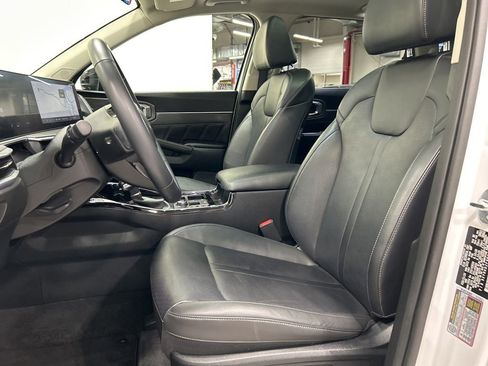 Certified 2024 Kia Sorento SX AWD/4WD image 11