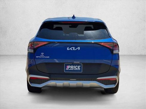 Used 2023 Kia Sportage EX FWD image 3