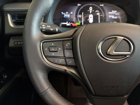 Certified 2026 Lexus UX 300h FWD w/ Accessory Package (2T) image 15