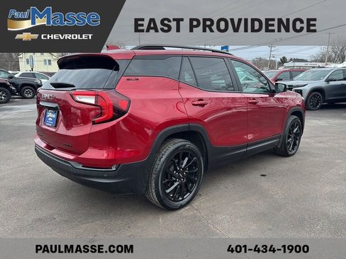 Certified 2023 GMC Terrain SLE w/ Driver Convenience Package image 7