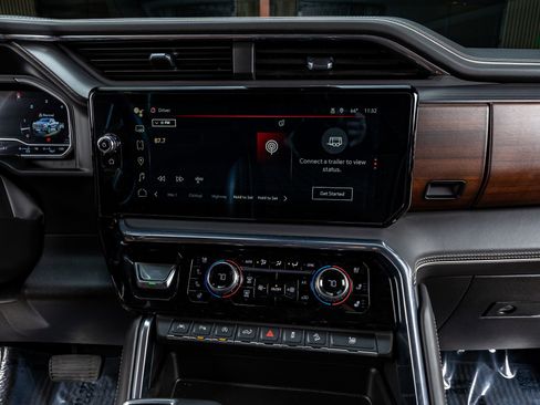 Used 2023 GMC Sierra 1500 Denali Ultimate image 23