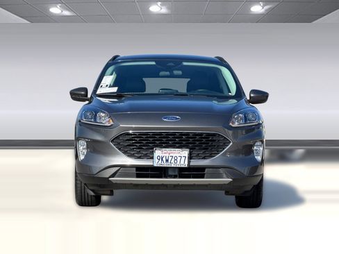 Used 2022 Ford Escape SEL w/ Technology Package image 5