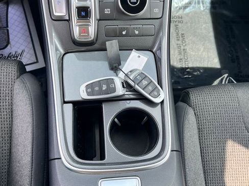 Used 2022 Hyundai Santa Fe SEL image 17