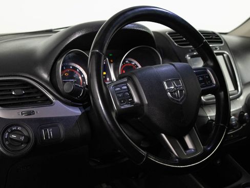 Used 2019 Dodge Journey Crossroad image 30