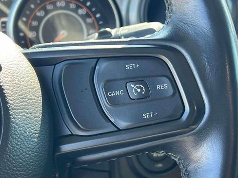 Used 2021 Jeep Wrangler Unlimited image 19