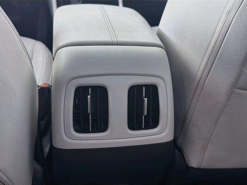 Used 2025 Hyundai Tucson SEL FWD image 25