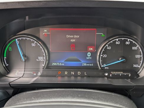 Used 2022 Ford Maverick Lariat w/ Lariat Luxury Package FWD image 19