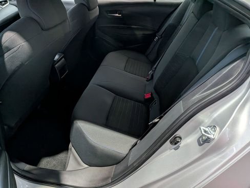 Used 2022 Toyota Corolla SE w/ Carpet Mat Package (TMS) image 24