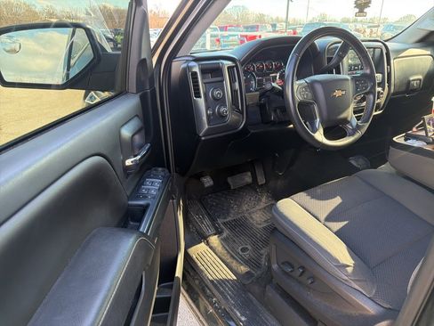 Used 2018 Chevrolet Silverado 1500 LT w/ All Star Edition image 8