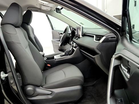 Used 2023 Toyota RAV4 AWD Hybrid image 17