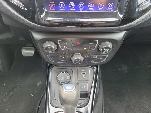 Used 2021 Jeep Compass Limited AWD/4WD image 14