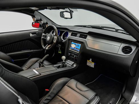 Used 2012 Ford Mustang Shelby GT500 w/ SVT Performance Pkg RWD image 49