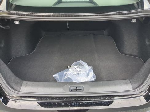 New 2026 Nissan Sentra SL w/ Floor Mat Package FWD image 29