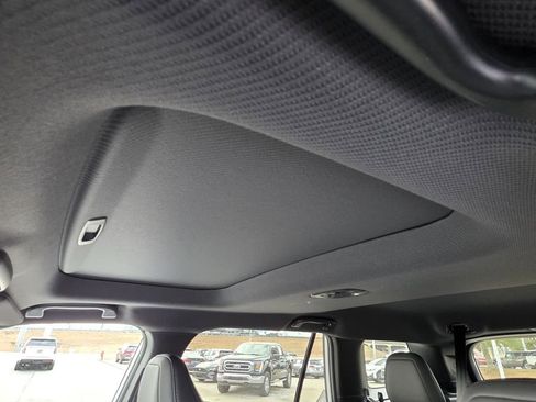 New 2026 Subaru Outback Limited w/ Premium/Limited Package 2 image 9