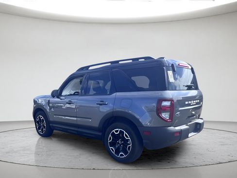 Used 2025 Ford Bronco Sport Outer Banks w/ Outer Banks Tech Package+ AWD/4WD image 6