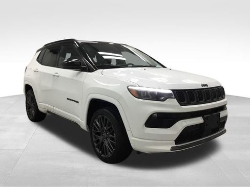 Used 2023 Jeep Compass High Altitude AWD/4WD image 2
