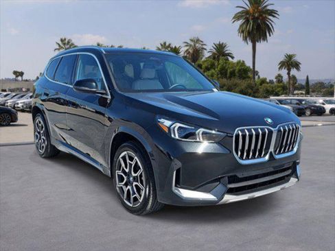 Used 2025 BMW X1 xDrive28i w/ Convenience Package AWD/4WD image 3