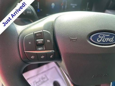 Used 2025 Ford Maverick XLT w/ Equipment Group 302A AWD/4WD image 17