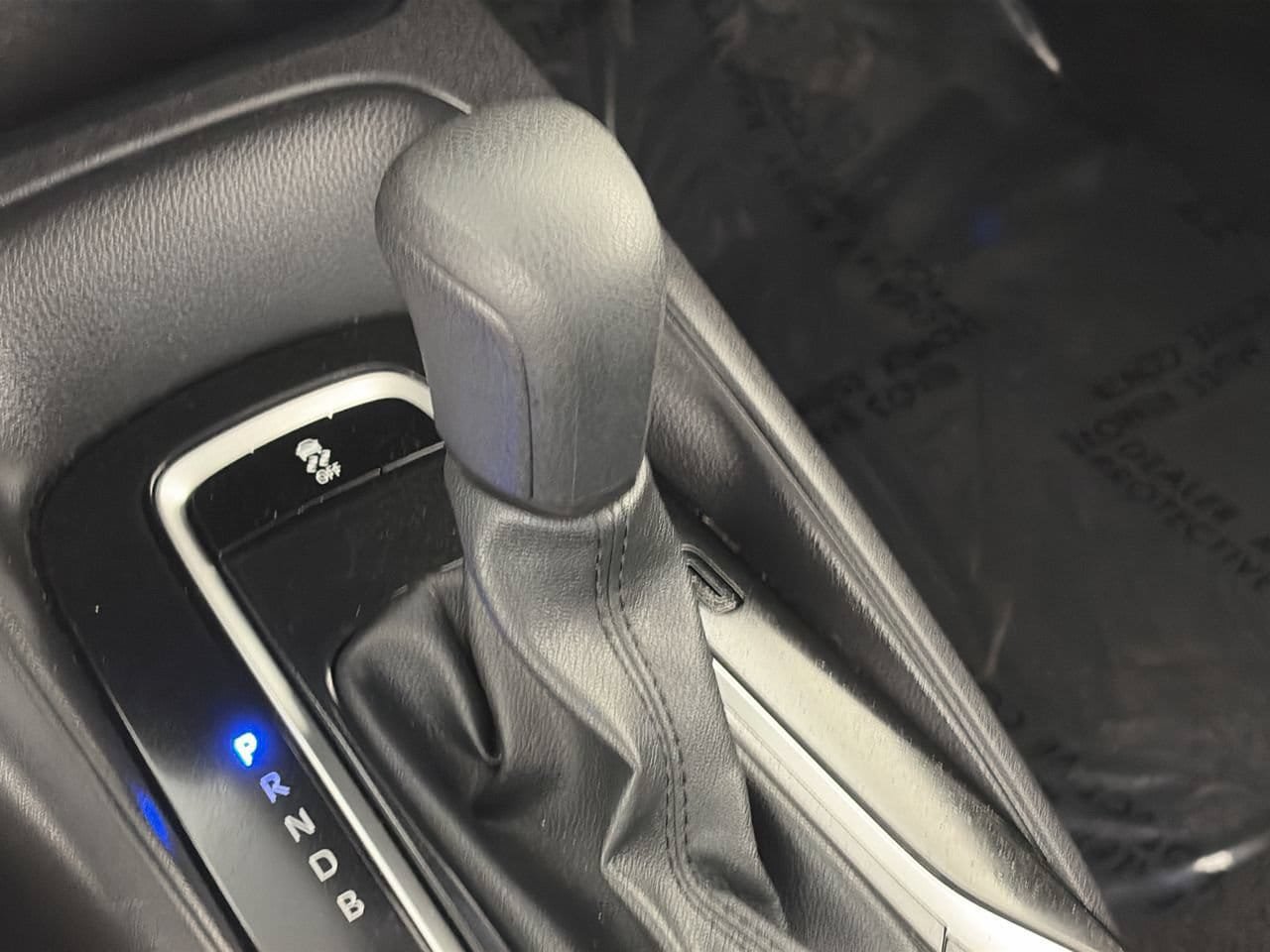 Used 2025 Toyota Corolla LE FWD image 15