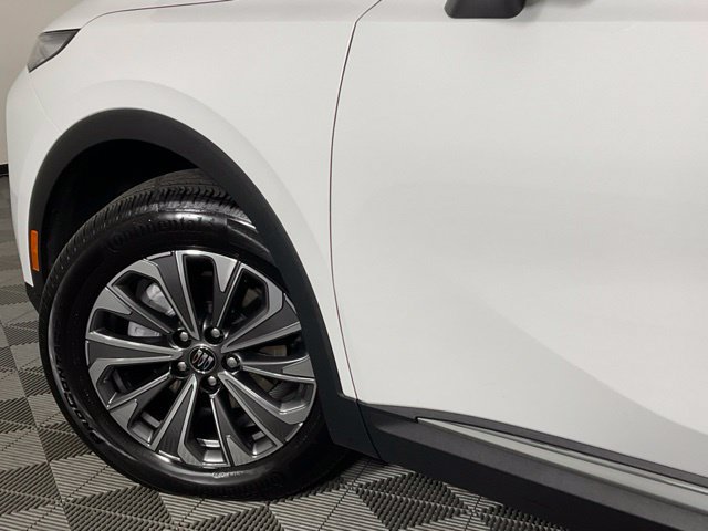 Used 2024 Buick Envision Preferred AWD/4WD image 39