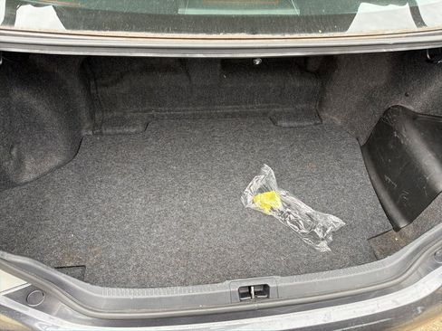 Used 2012 Toyota Camry XLE w/ Leather Pkg image 7