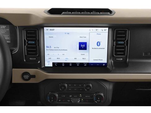 Used 2023 Ford Bronco Wildtrak AWD/4WD image 7