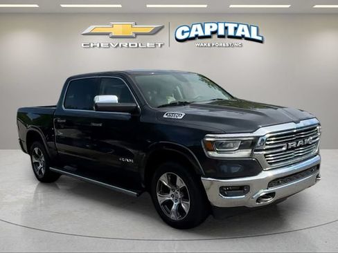 Used 2019 RAM 1500 Laramie AWD/4WD image 7