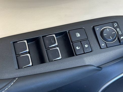 Used 2020 Lexus NX 300h AWD w/ Premium Package image 13