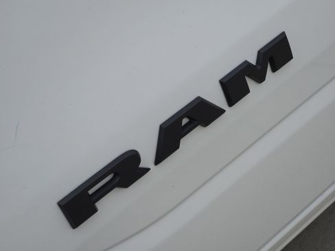 New 2026 RAM 1500 Express image 8