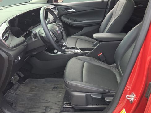 Used 2024 Buick Encore GX Sport Touring w/ Experience Buick Package image 10