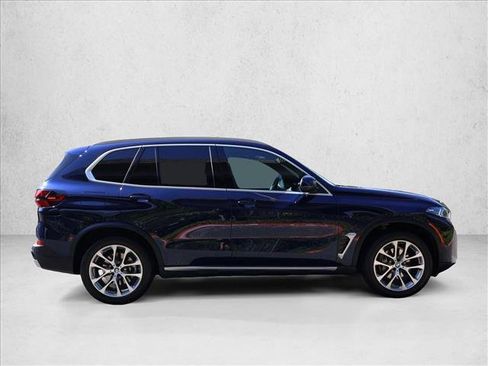Certified 2026 BMW X5 xDrive40i AWD/4WD image 4