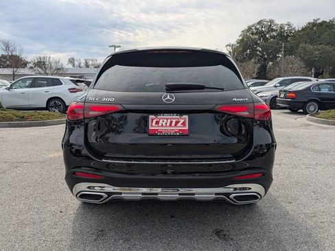 Used 2025 Mercedes-Benz GLC 300 4MATIC image 5