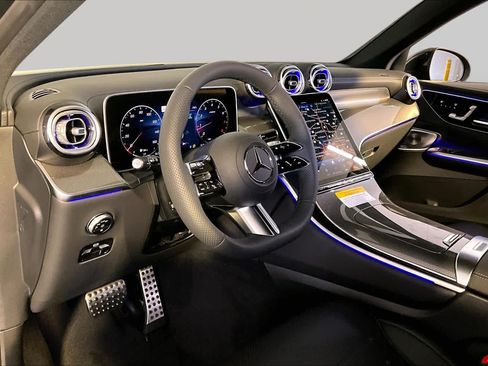 New 2026 Mercedes-Benz GLC 300 4MATIC image 9